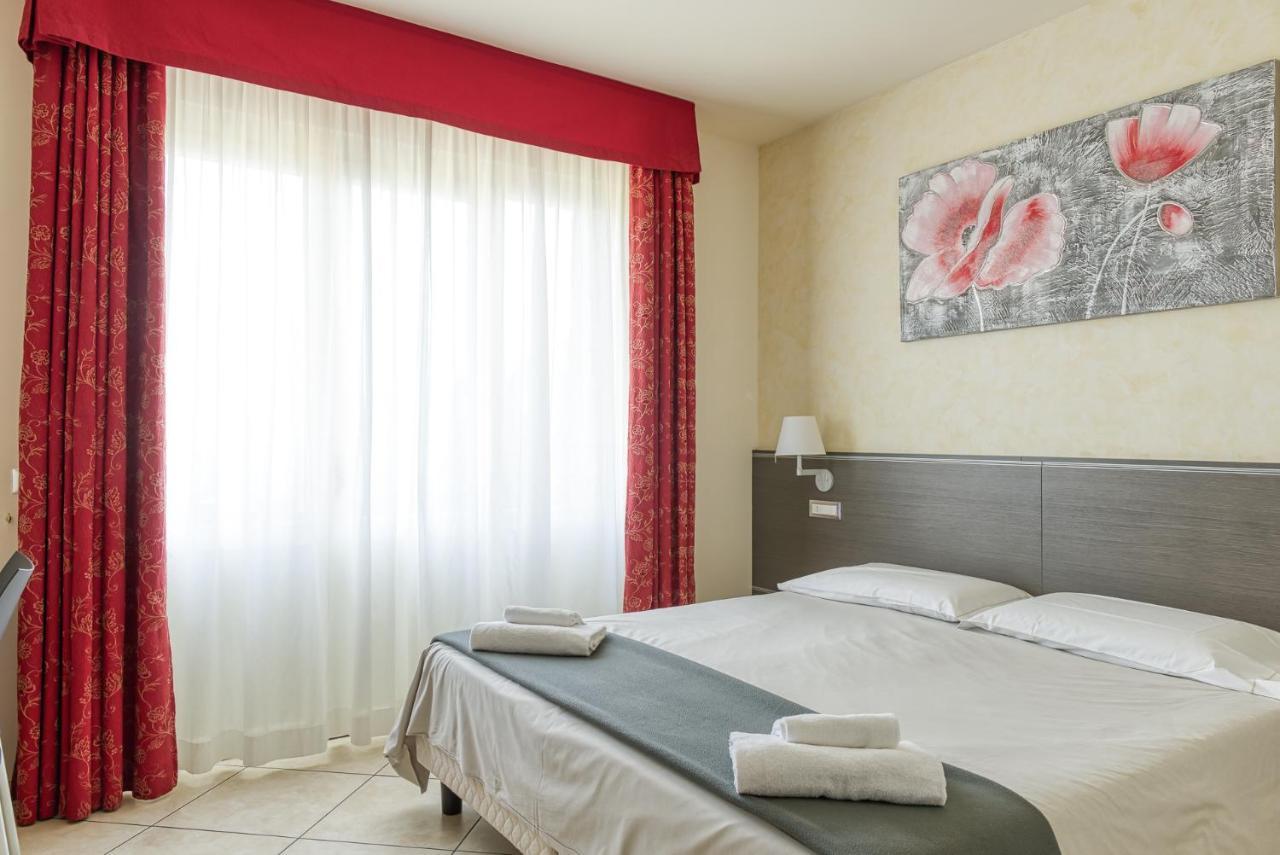 Hotel Lumin Кремия Экстерьер фото